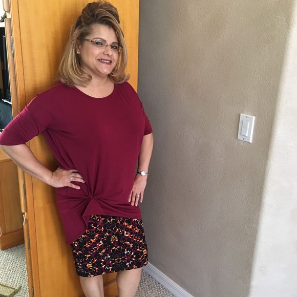 NWT LuLaRoe Minnie Mouse Irma Tunic Top - Picture 10 of 10